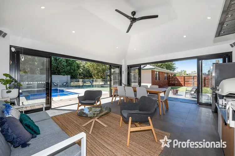 6 Broun Way, Bassendean WA 6054