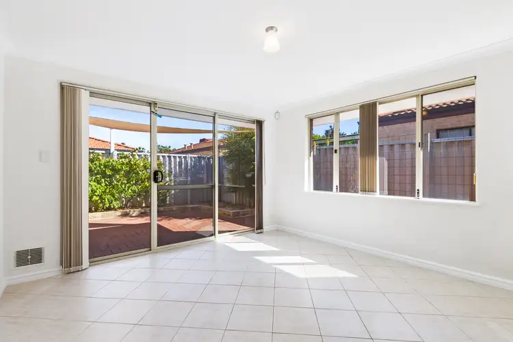 Fourth view of Homely house listing, 11 Rivett Way, Brentwood WA 6153