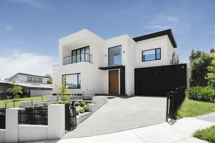 5 Parkleigh Court, Vermont South VIC 3133