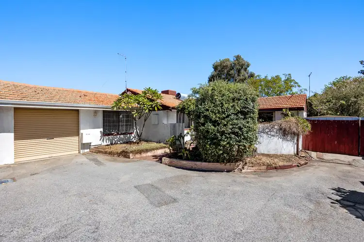 9 Harris Street, Palmyra WA 6157