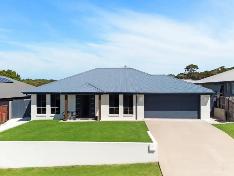 89 Bay Park Road, Wondunna QLD 4655