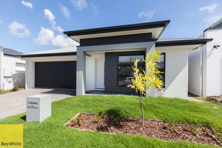 177 Spinnaker Boulevard