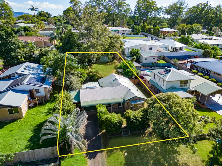 6 Dana Close, Glass House Mountains QLD 4518
