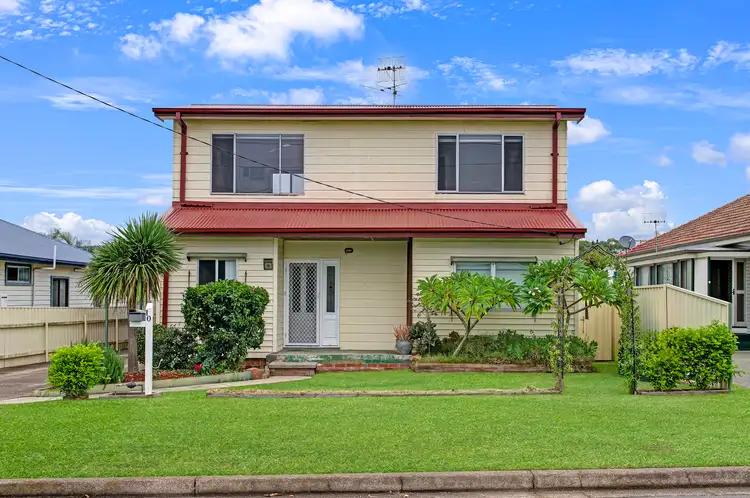 10 York Crescent, Belmont North NSW 2280