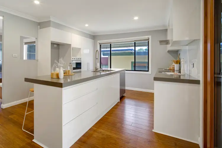 Fourth view of Homely house listing, 10 York Crescent, Belmont North NSW 2280