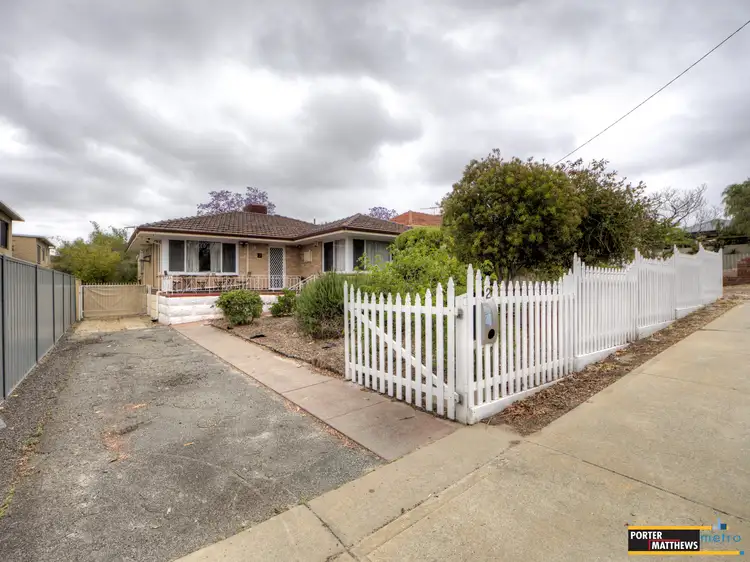 2 Salisbury Street, St James WA 6102