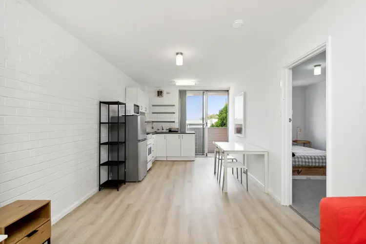 12 Tenth Avenue