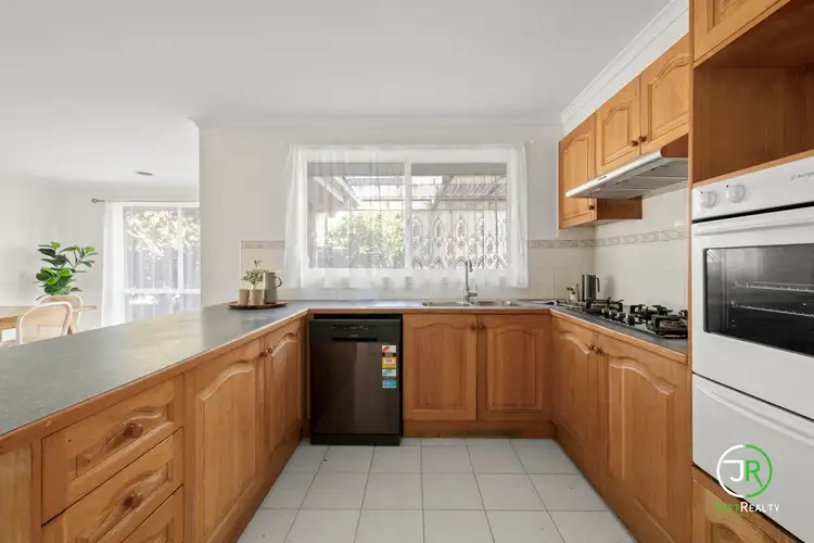 Fifth view of Homely house listing, 3 Brendan Court, Hallam VIC 3803