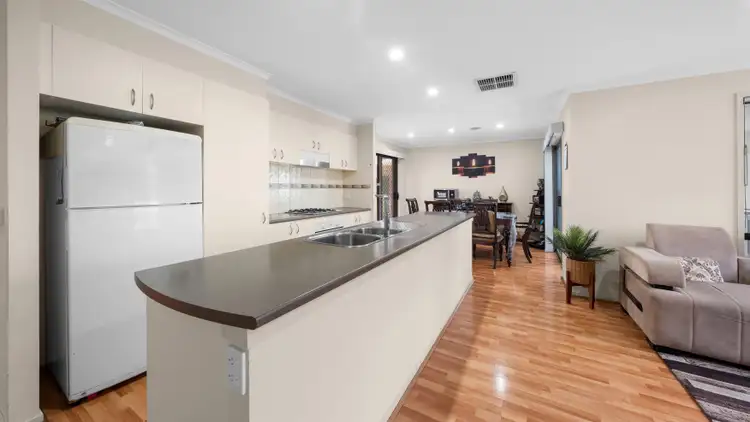 Fifth view of Homely house listing, 17 Hurlingham Way, Craigieburn VIC 3064