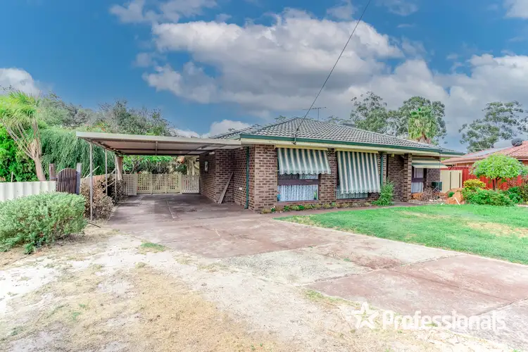 Third view of Homely house listing, 5 Dyson Court, Camillo WA 6111