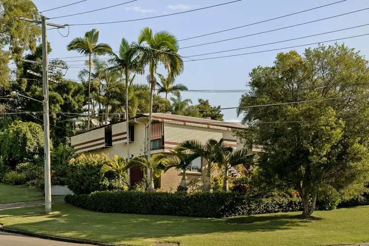 45 Kingaroy Street, Stafford Heights QLD 4053