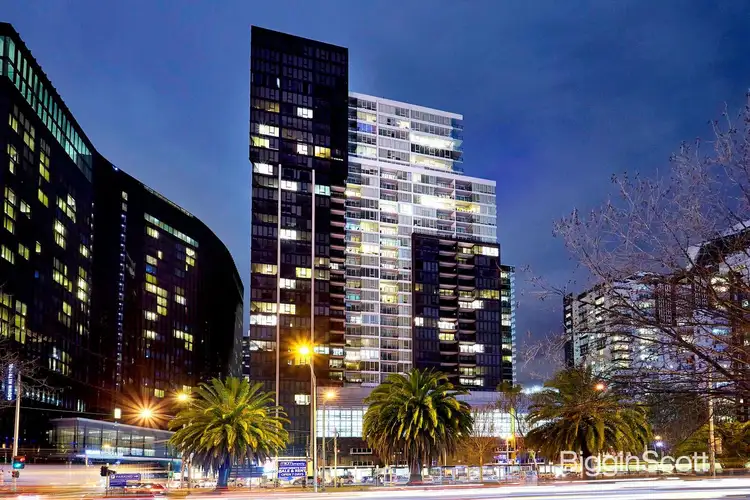 2203/63 Whiteman Street, Southbank VIC 3006