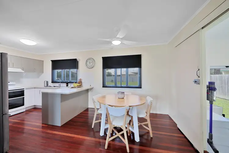 Sixth view of Homely house listing, 2 Loney Street, Avenell Heights QLD 4670