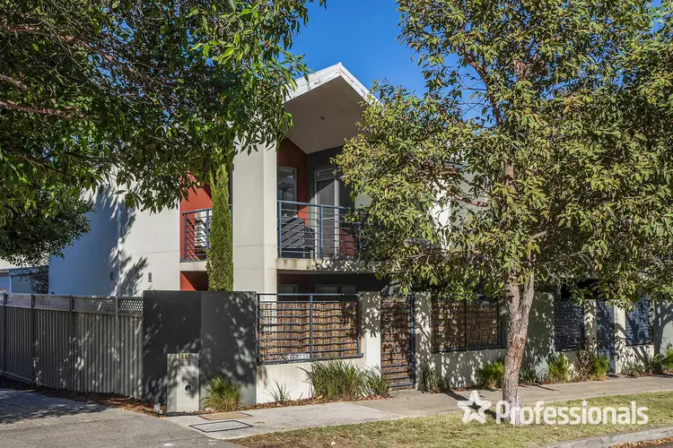 4/13 Wilson Street, Bassendean WA 6054
