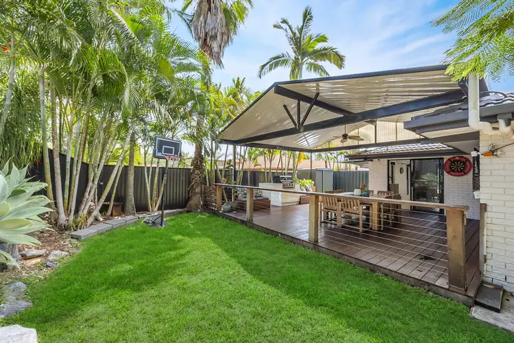 84 Alexander Drive, Highland Park QLD 4211