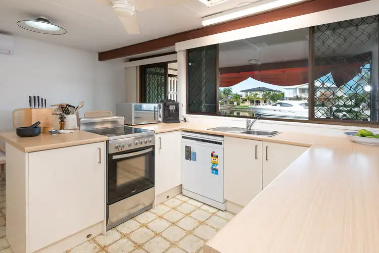 Fifth view of Homely house listing, 8 Drysdale Place, Paradise Point QLD 4216