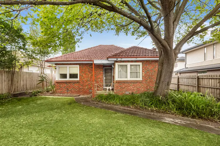 12 Carinya Road