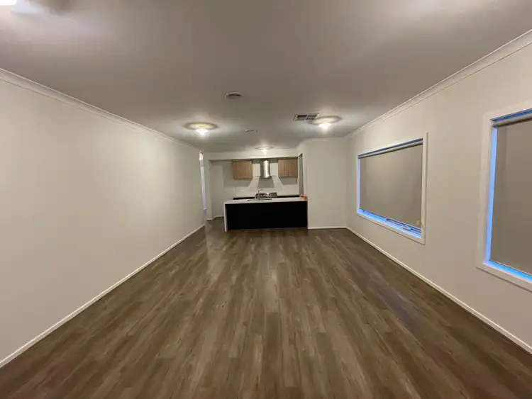 15 Tarrengower Street, Donnybrook VIC 3064