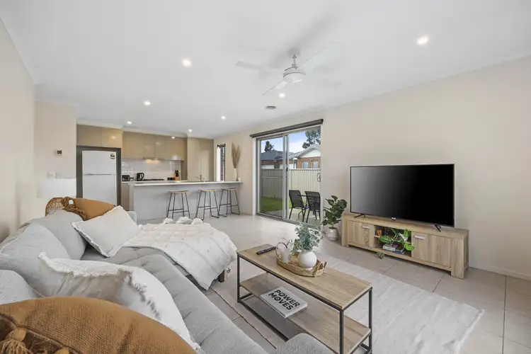 Second view of Homely house listing, 6/11 Spencer Street, Canadian VIC 3350