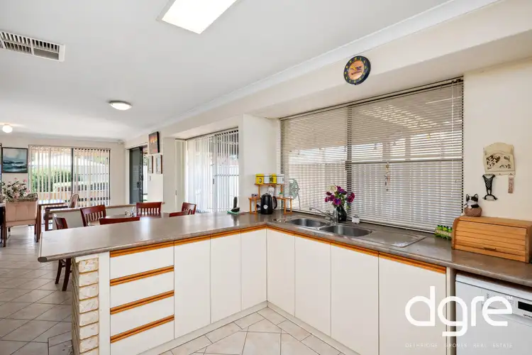 Fourth view of Homely house listing, 5 Roscrea Court, Orelia WA 6167