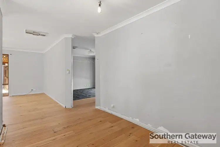 Seventh view of Homely house listing, 20 Feilman Drive, Leda WA 6170