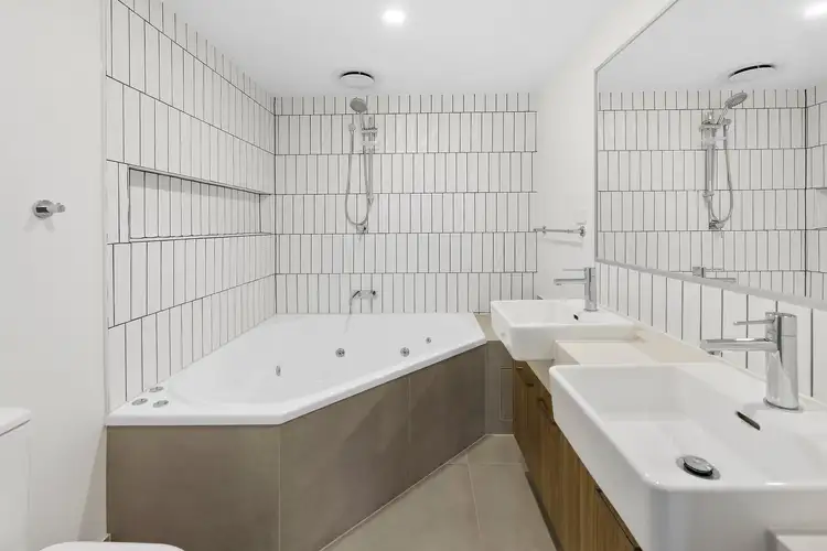 Fourth view of Homely unit listing, 18/26-28 Picnic Point Esplanade, Maroochydore QLD 4558