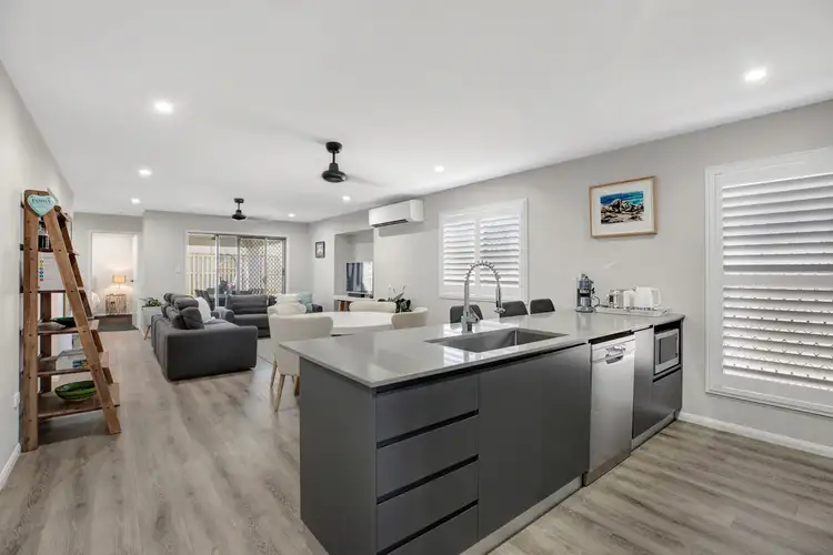 Fourth view of Homely house listing, 5/146 Shoal Point Road, Shoal Point QLD 4750