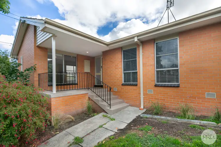 4 Mason Court