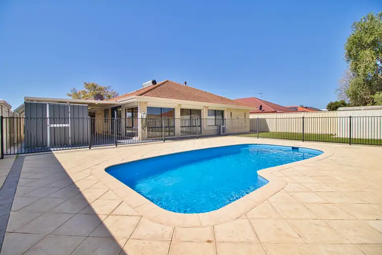 19 Solsona Approach, Port Kennedy WA 6172