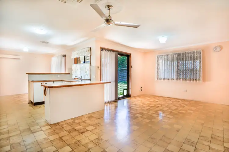Sixth view of Homely house listing, 2 Rosewood Court, Kin Kora QLD 4680