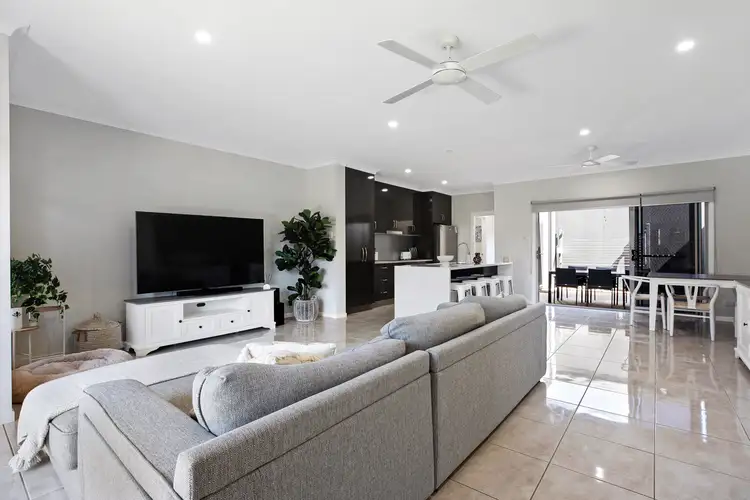 Fifth view of Homely townhouse listing, 2/5 Vaucluse Crescent, East Mackay QLD 4740