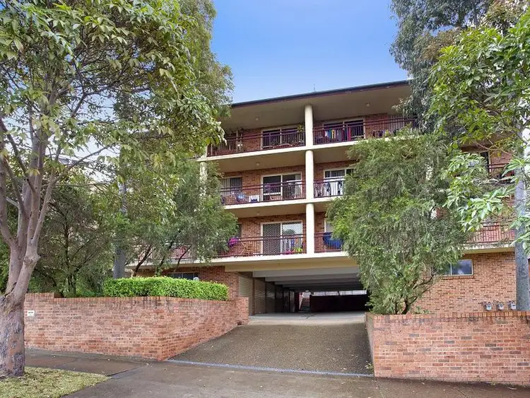2/17 Mill Street, Carlton NSW 2218