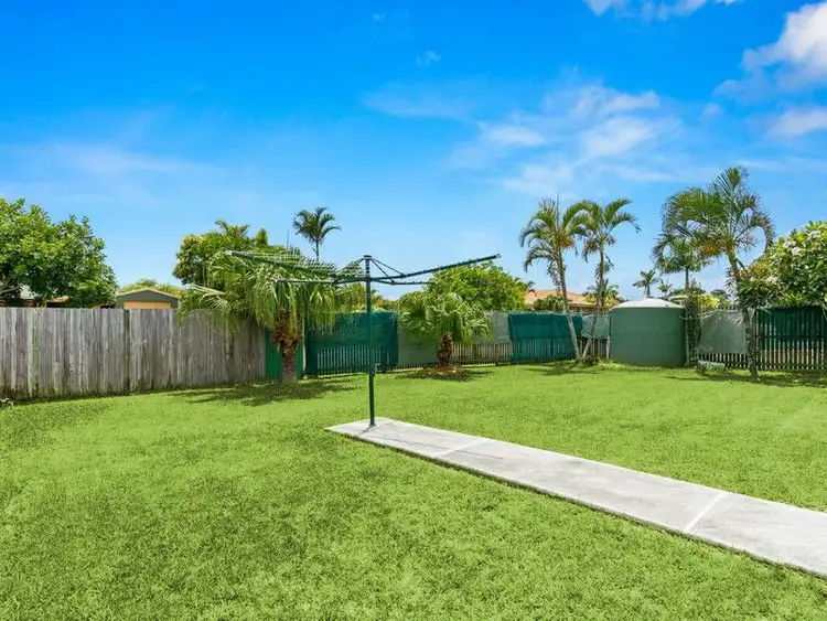 Fourth view of Homely house listing, 4 Chanak Close, Point Vernon QLD 4655