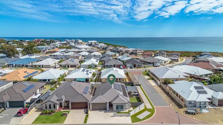 Fourth view of Homely house listing, 17 Jennerae Bend, Halls Head WA 6210