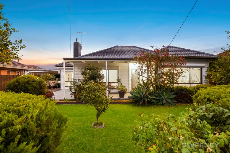 52 May Street, Altona North VIC 3025