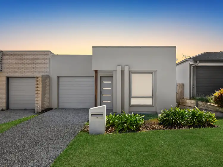 9 Goulburn Crescent, South Ripley QLD 4306