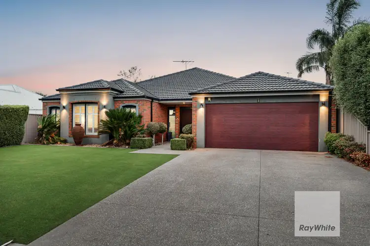 Third view of Homely house listing, 3 Kings College Court, Attwood VIC 3049