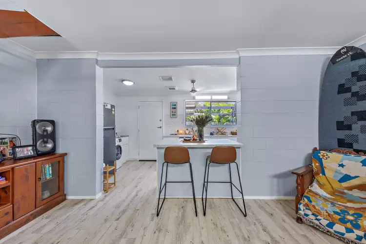 Fifth view of Homely unit listing, 9/9 Salmon Street, Cannonvale QLD 4802