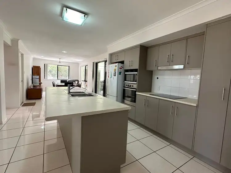 Fifth view of Homely house listing, 37 Longreach Court, Tannum Sands QLD 4680