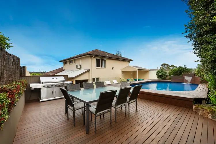 Second view of Homely house listing, 33 Highview Crescent, Macleod VIC 3085