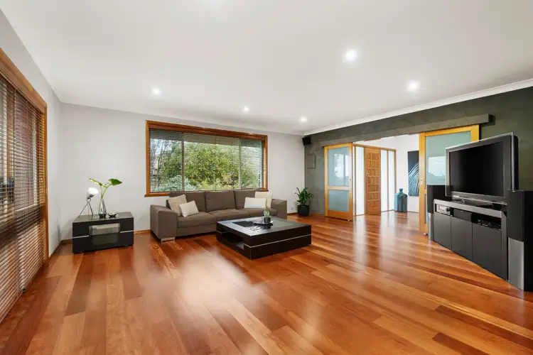 Fourth view of Homely house listing, 33 Highview Crescent, Macleod VIC 3085