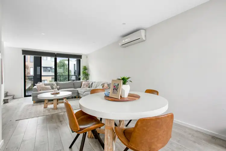 Third view of Homely house listing, 18 Collared Close, Bundoora VIC 3083