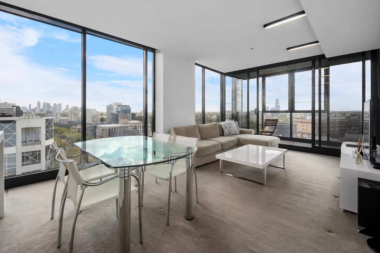 Main view of Homely apartment listing, 1711/568 St Kilda Road, Melbourne VIC 3004