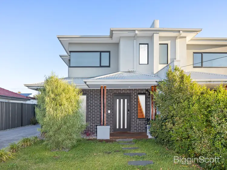 2/81 May Street, Altona North VIC 3025