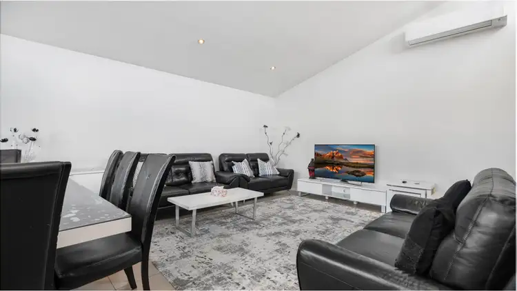 Fifth view of Homely house listing, 2/52 Meredith Street, Broadmeadows VIC 3047