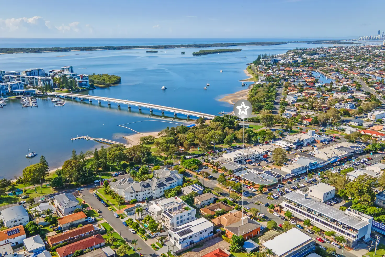 Main view of Homely house listing, 4/13 Bruce Avenue, Paradise Point QLD 4216