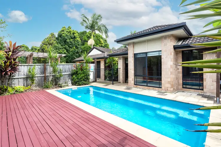 19 Oak Street, Cooroy QLD 4563