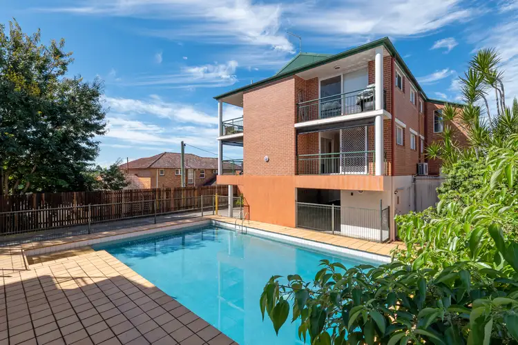 2/88 Kirkland Avenue, Coorparoo QLD 4151