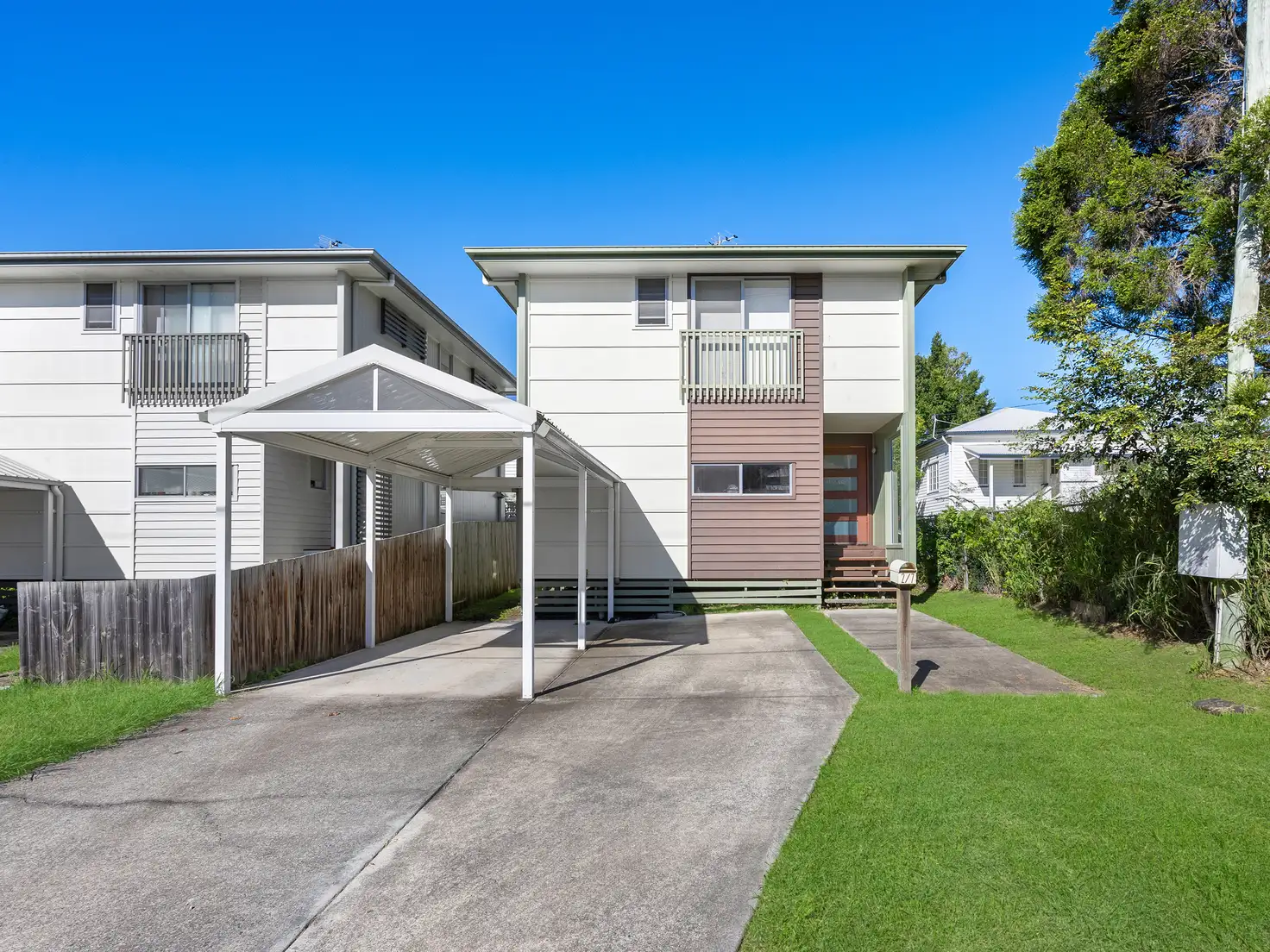 Main view of Homely townhouse listing, 2/7 Barker Street, Ipswich QLD 4305