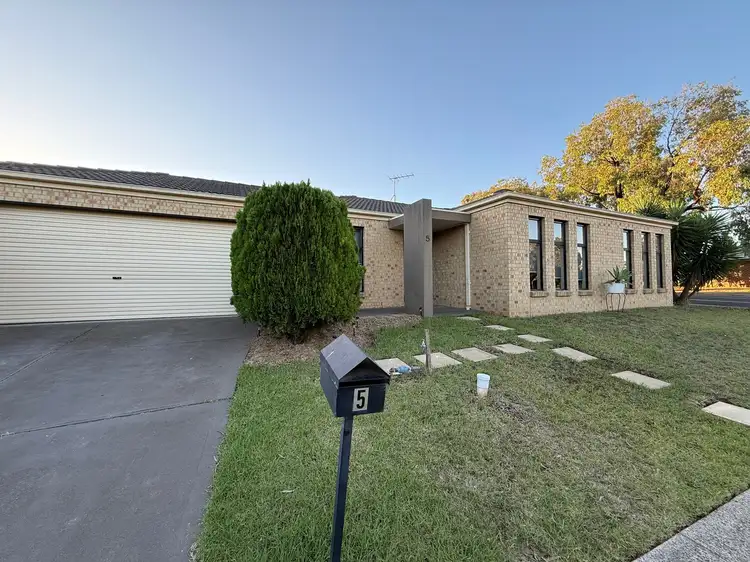 Second view of Homely house listing, 5 Bungaree Track, Burnside Heights VIC 3023